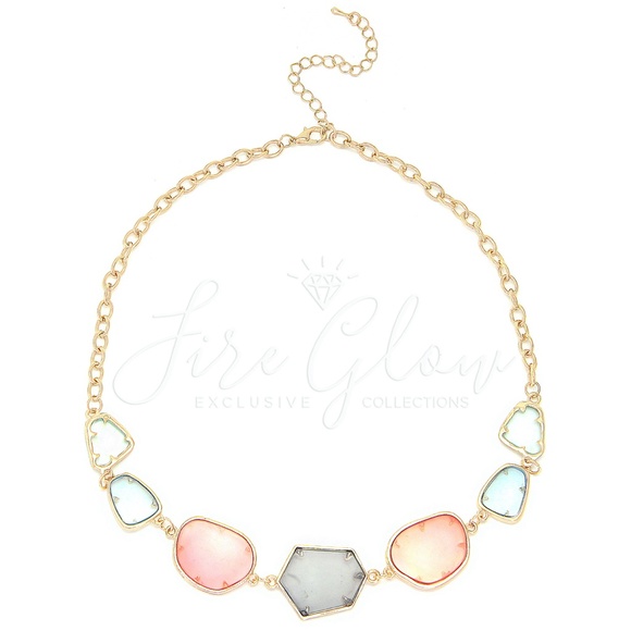 Multicolor Resin Pendant Necklace Gold Tone - Picture 8 of 8